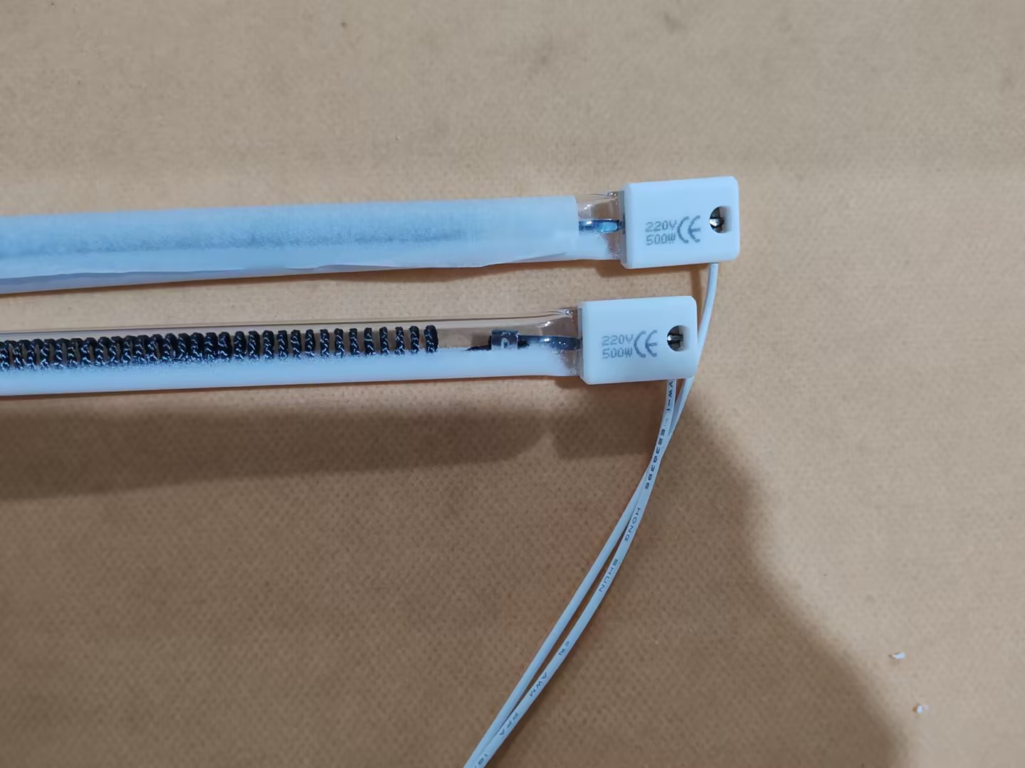 Lampa grzewcza z włókna węglowego SK15 do pielęgnacji samochodu