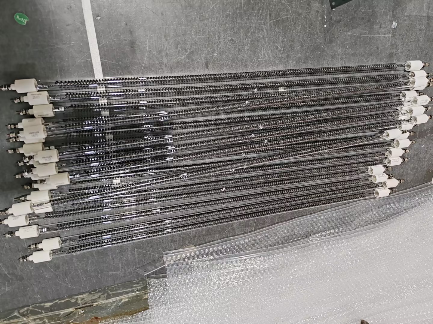Rurka z kwarcowego materiału z włókna węglowego