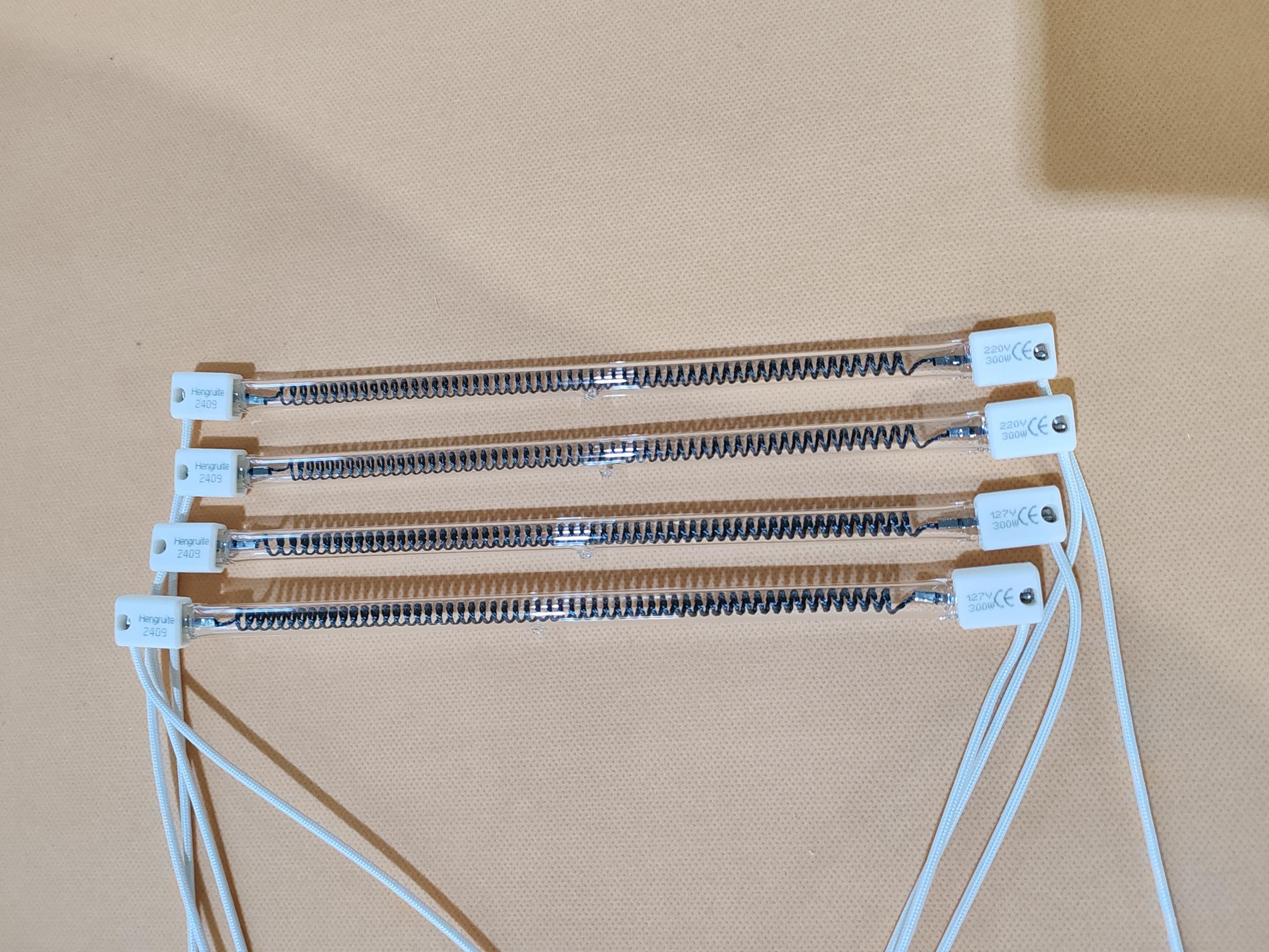 Lampa grzewcza z włókna węglowego 220V