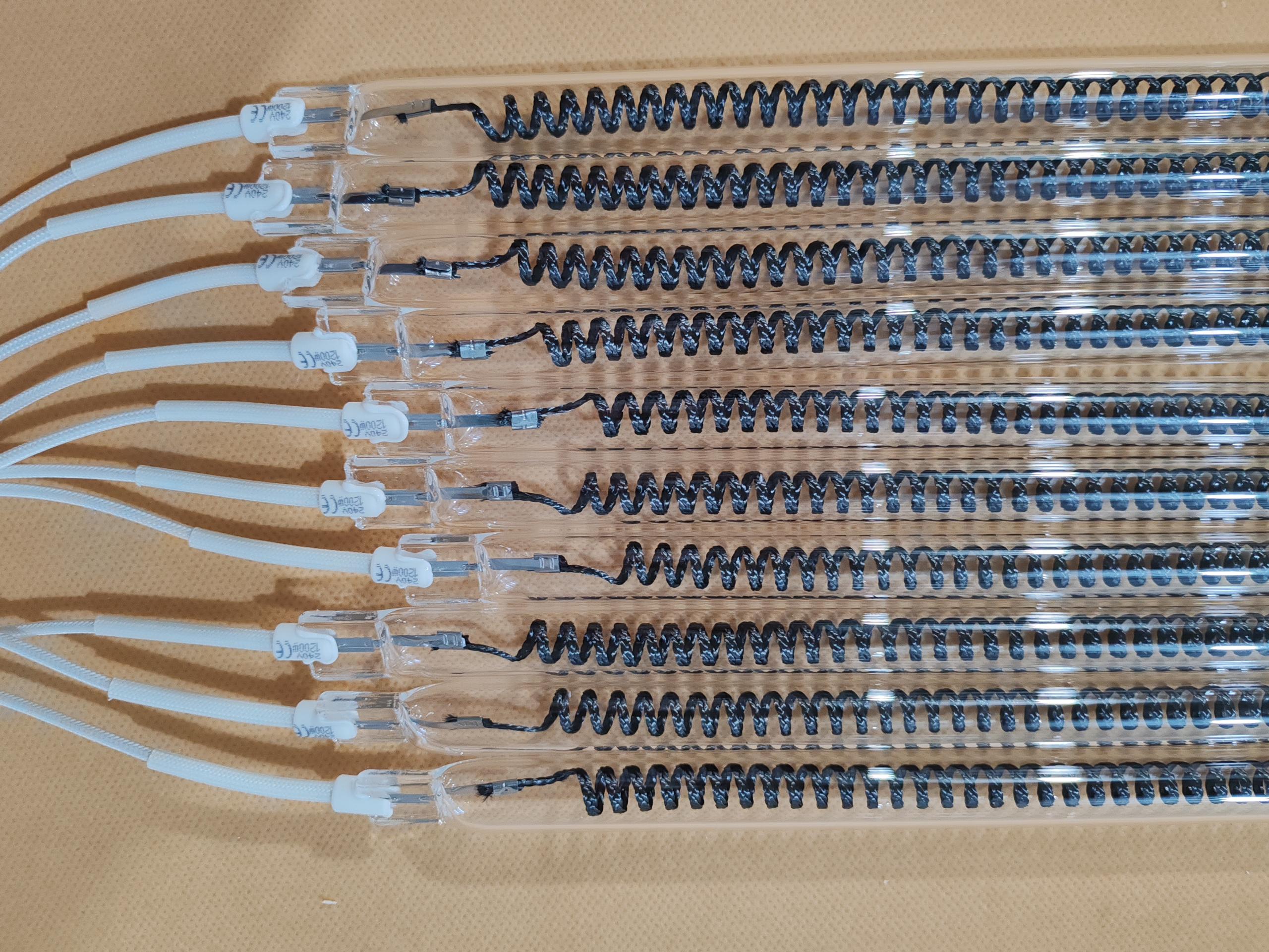 Technical Specifications and Integration of 1200W Carbon Fiber IR Quartz Lamps