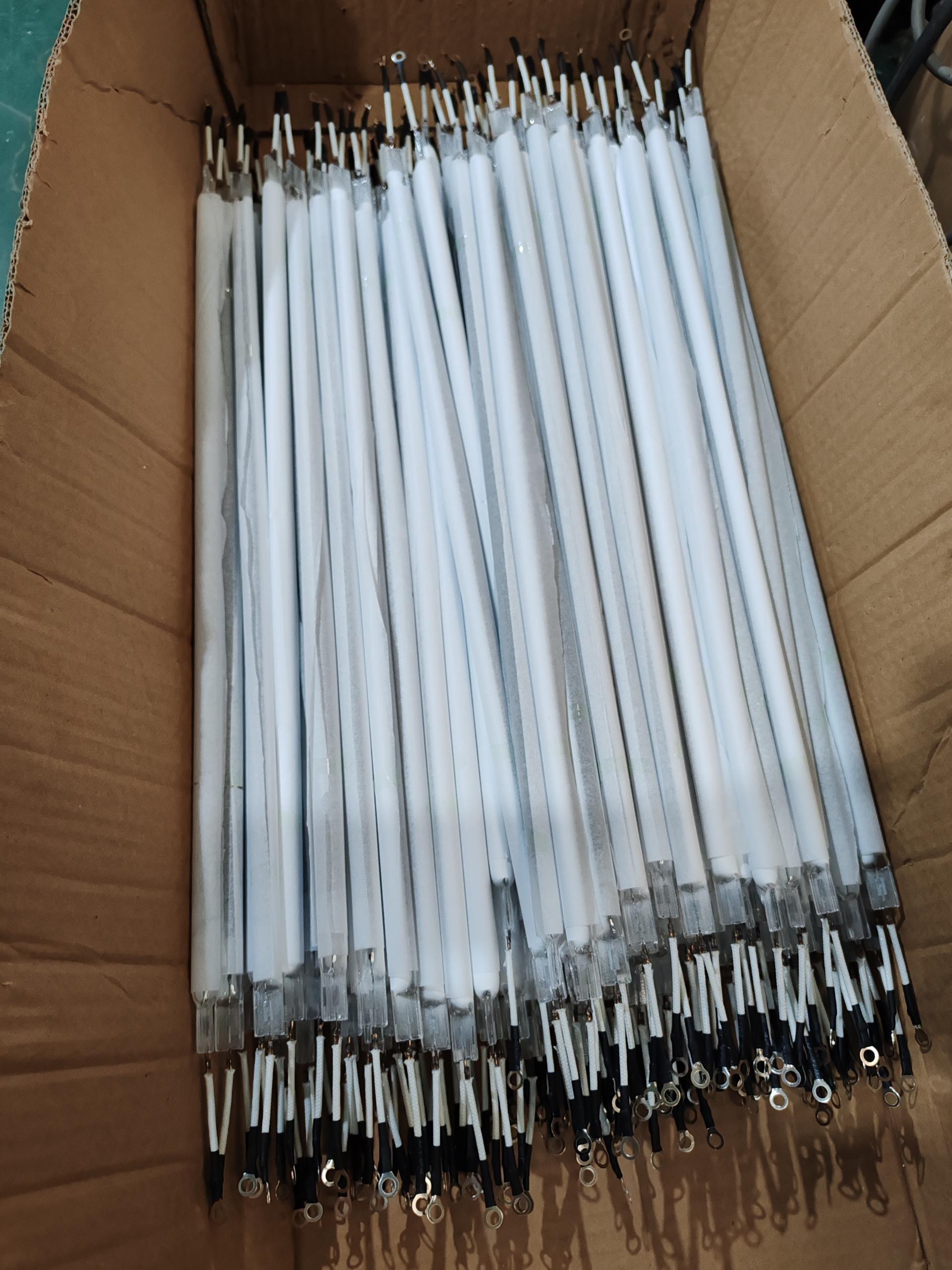 Lampa grzewcza kwarcowa węglowa 660mm 220v 1000w przezroczysta lampa podczerwieni.